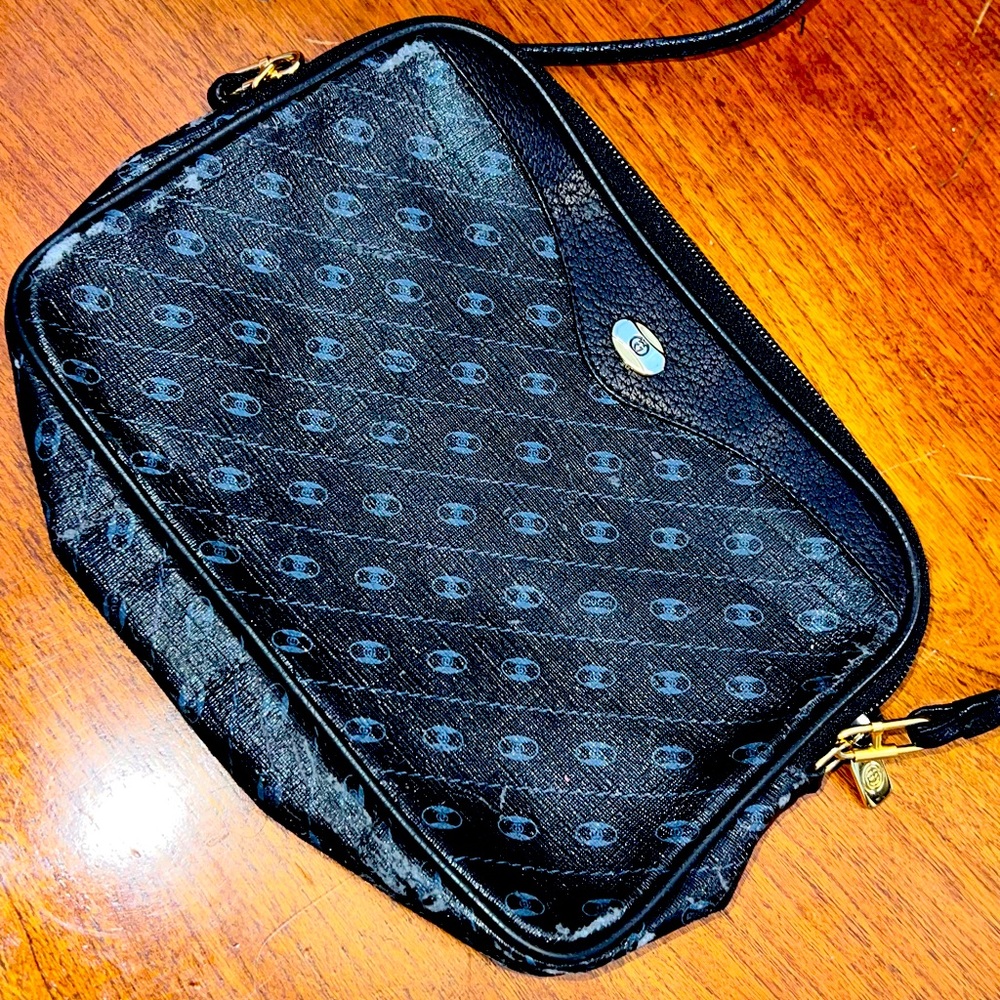 VTG Gucci Accessories crossbody handbag